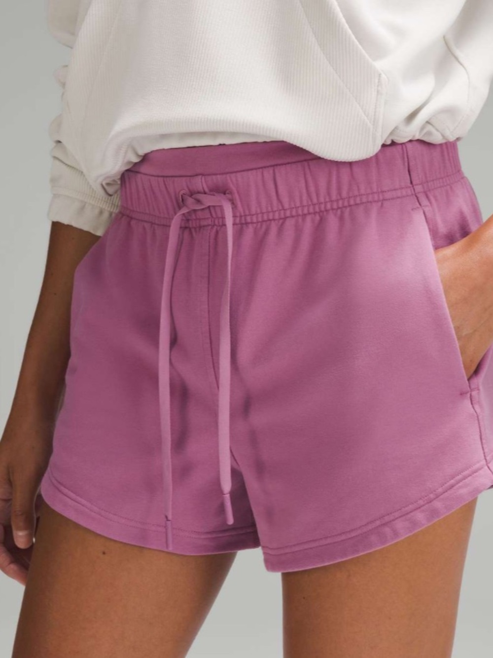 Lululemon Inner Glow High-Rise Short 3"
